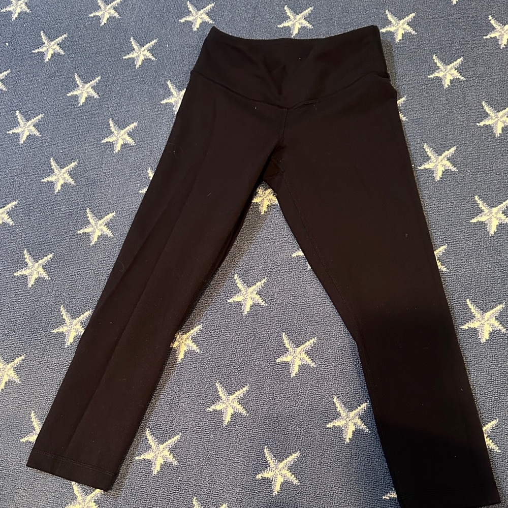 Lululemon Athletica Black Track capri athletic pants